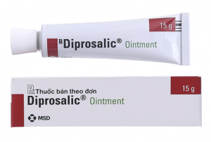Diprosalic ointment (Betamethasone + Salicylic acid)
